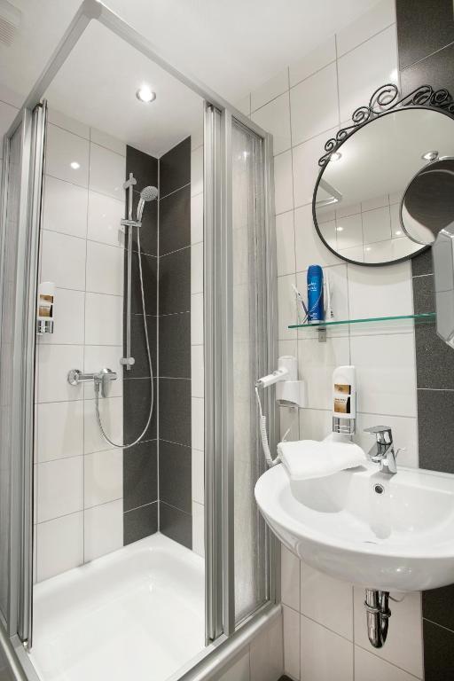 Hotel Design Apart Düsseldorf Værelse billede